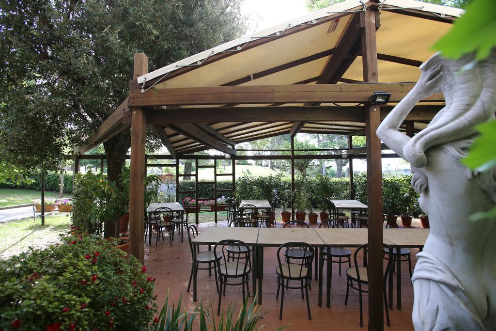 Hotel Ristorante Al Brunello Di Montalcino Exterior photo